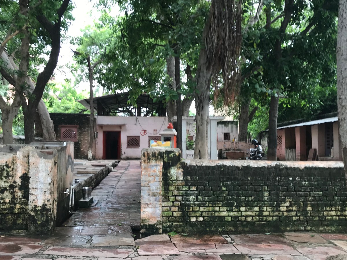Uncrowded Shiv Temple near Taj Mahal – Hidden Gem Nearby Yamuna in&nbsp;Agra